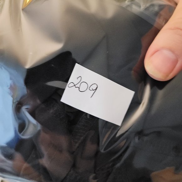 Entro New black one shoulder jumpsuit elegant spandex size Medium - Picture 7 of 7